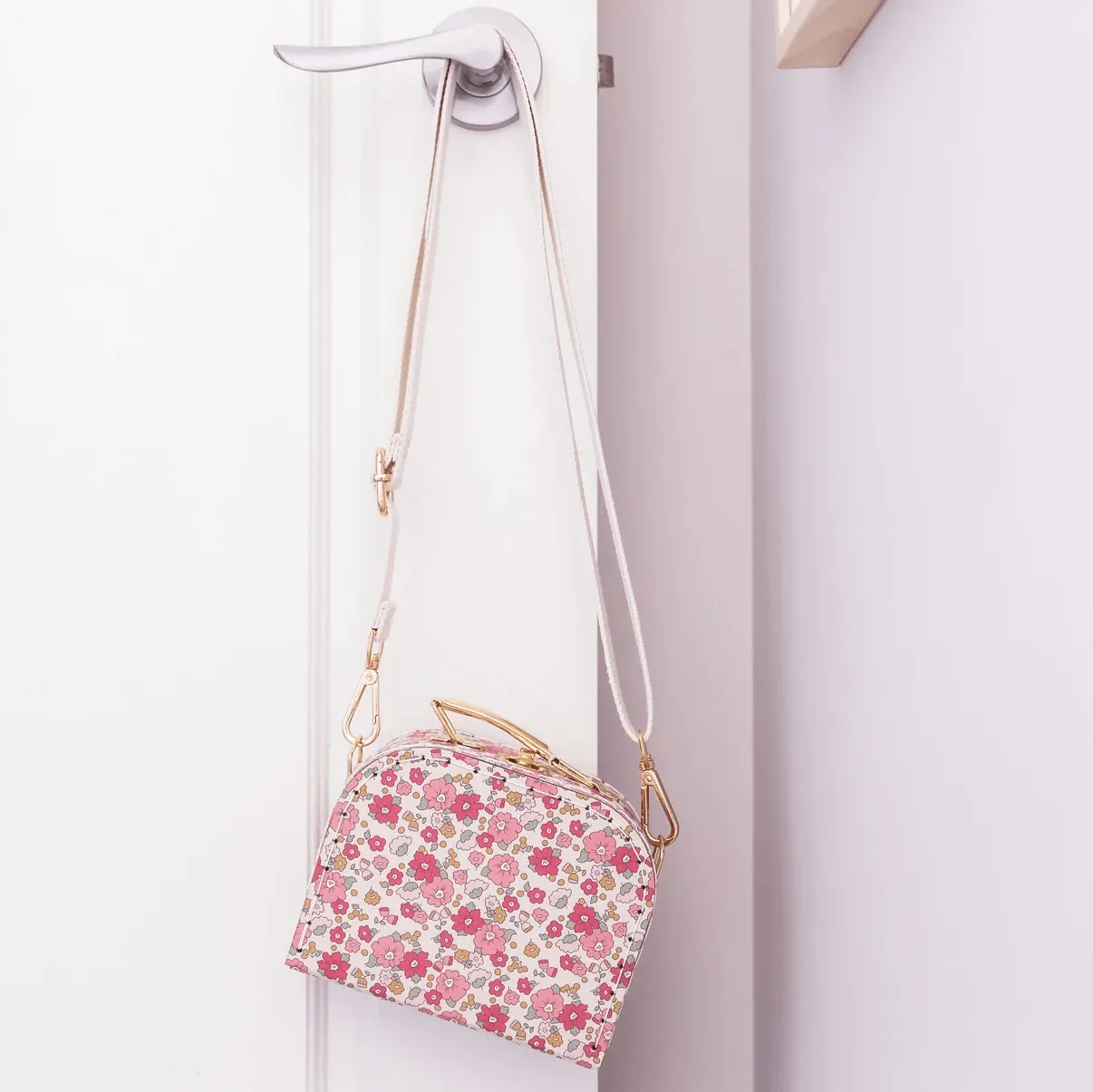 Alimrose Coco Cross Body Case