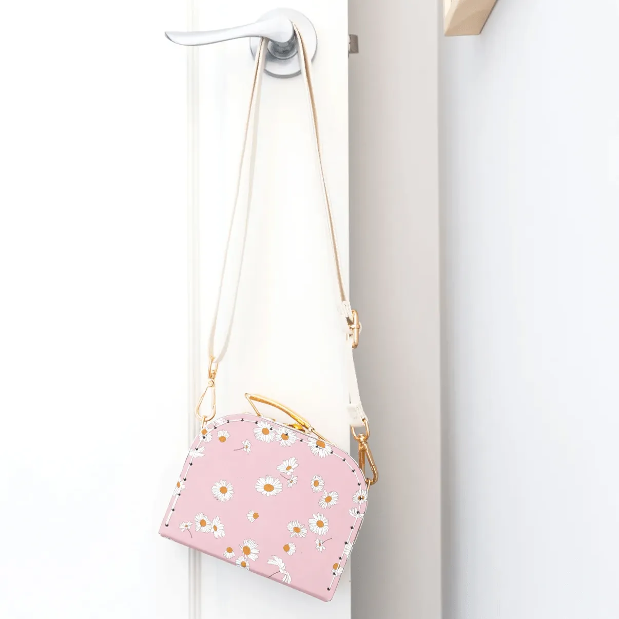 Alimrose Coco Cross Body Case