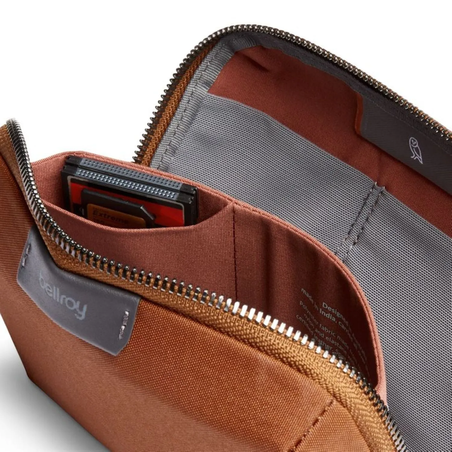 Bellroy Tech Kit Compact