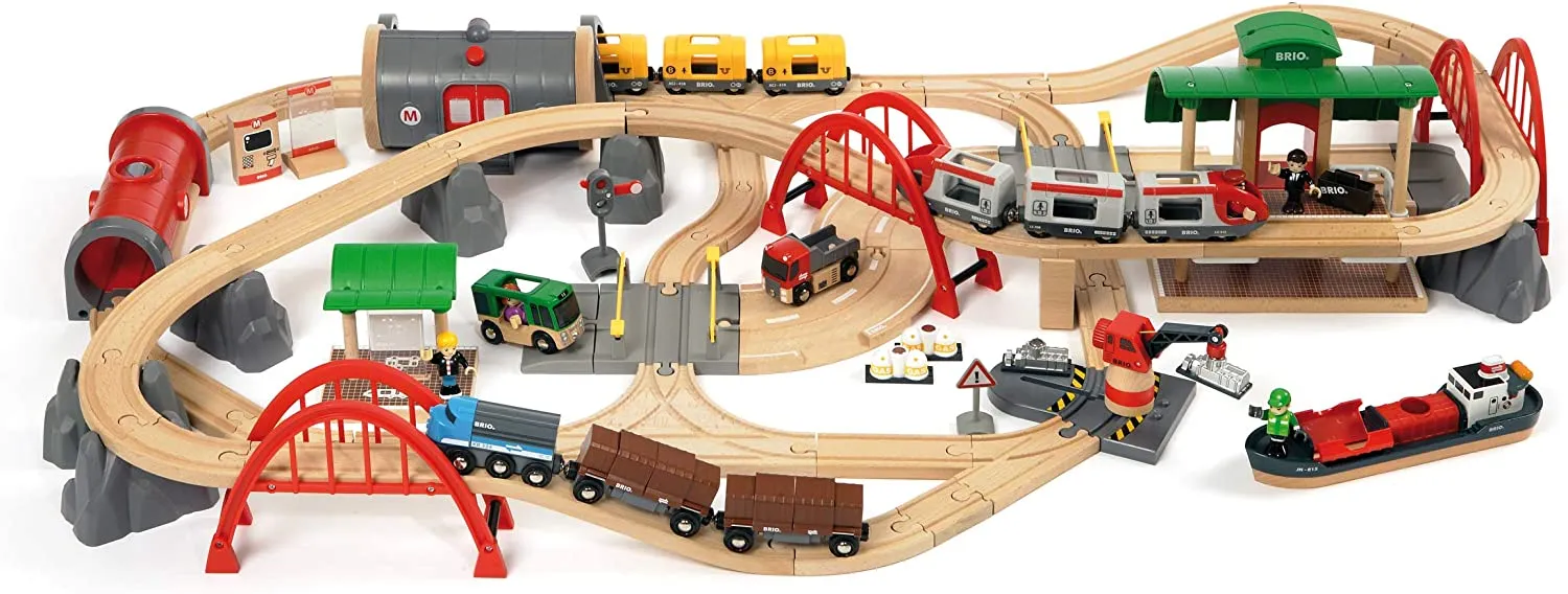Brio - Deluxe Railway Set