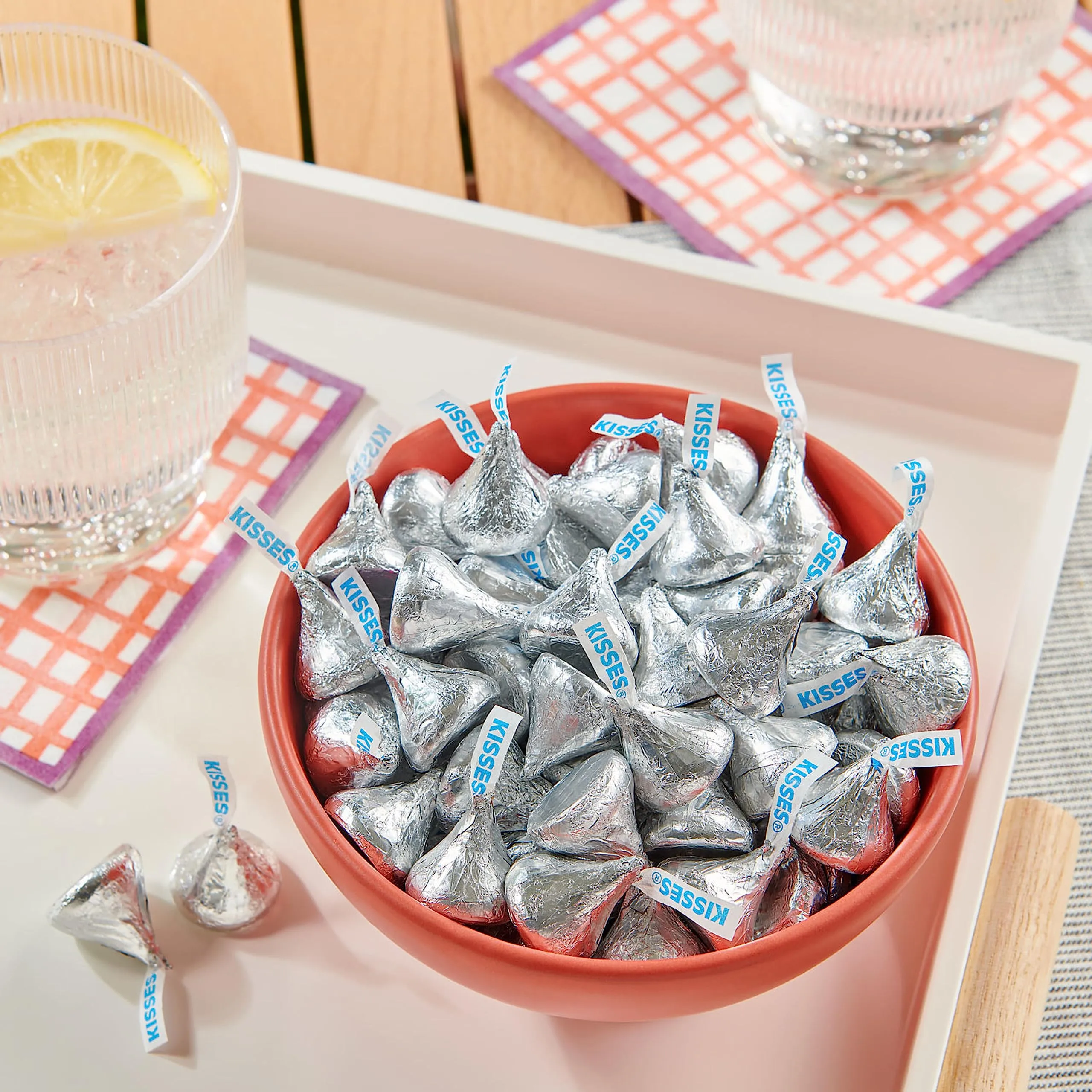HERSHEY'S KISSES Milk Chocolate Candy Party Pack, 35.8 oz