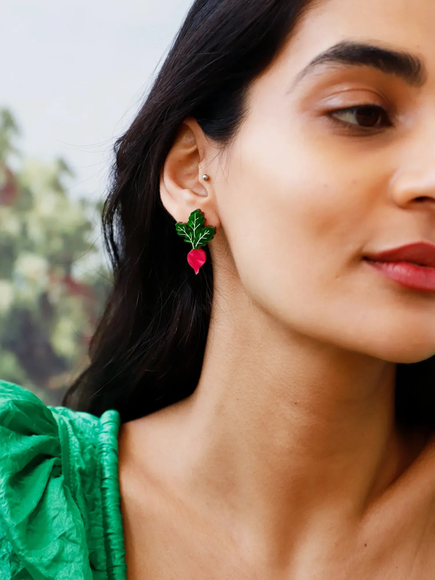 RADISH STUDS