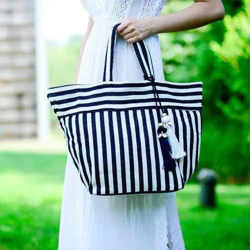 Valerie Tote Organic Tassel Black