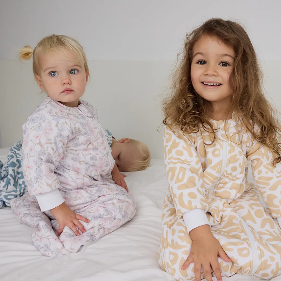 Winter Sleeping Bag 3.5 TOG - Daisy Dreams
